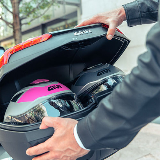 Центральний кофр GIVI E46